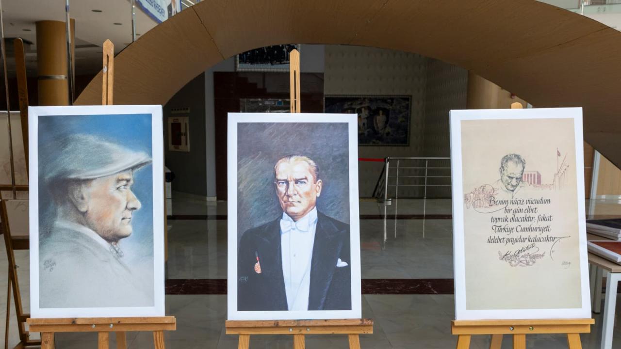 Yenişehir Belediyesinden “Etem Çalışkan ile Atatürk Yolculuğu” Sergisi