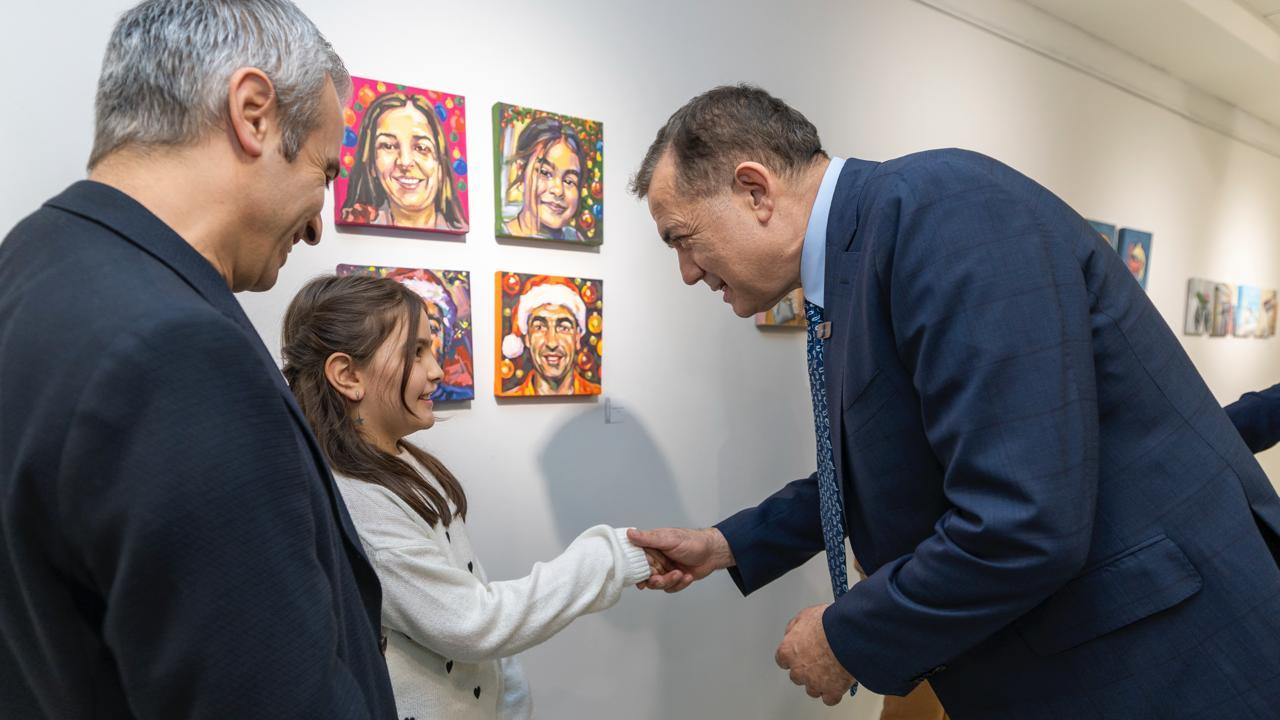 Mini Paint-4 Resim Sergisi, Yenişehir'de açıldı