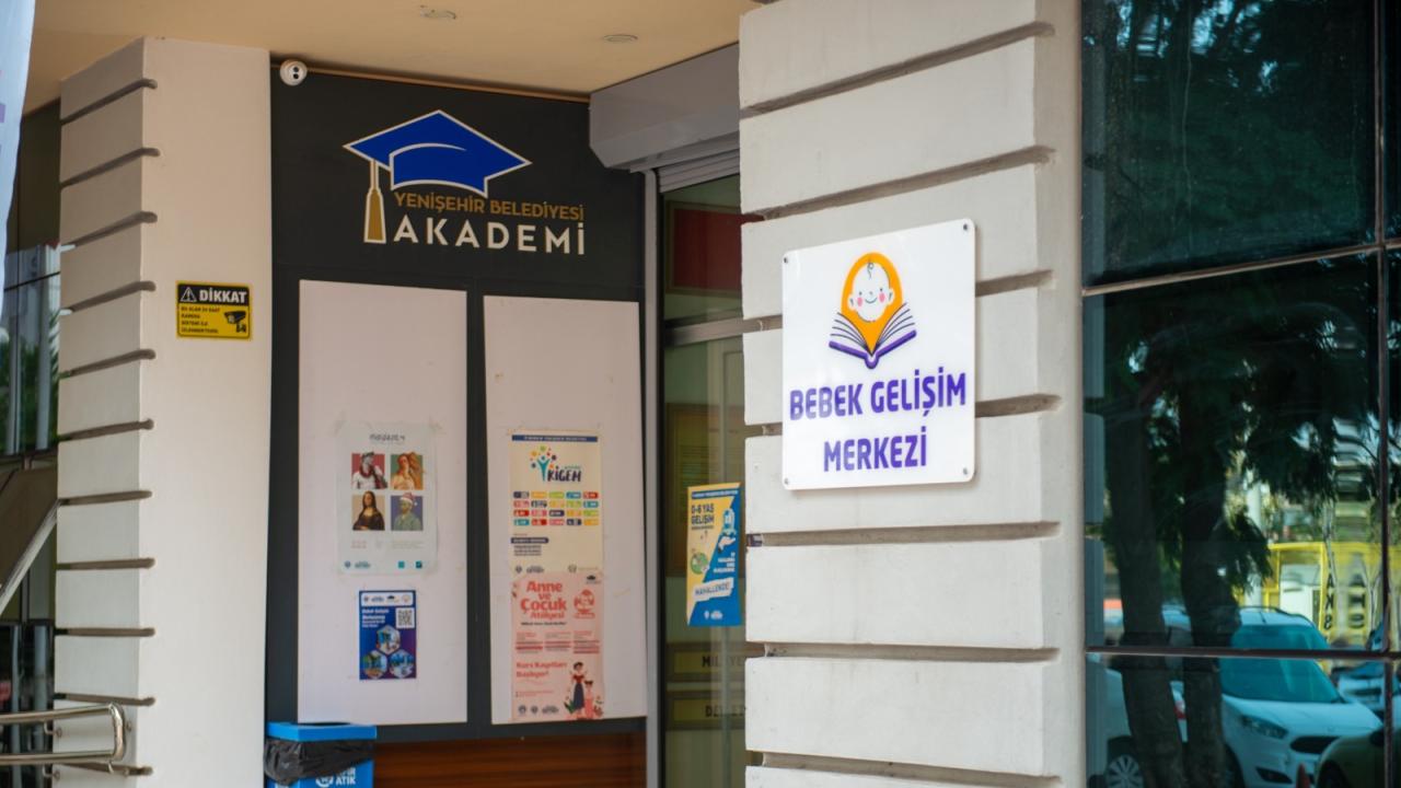 Yenişehir Belediyesi Akademi Binasına “Bebek Dostu Bina” Onayı