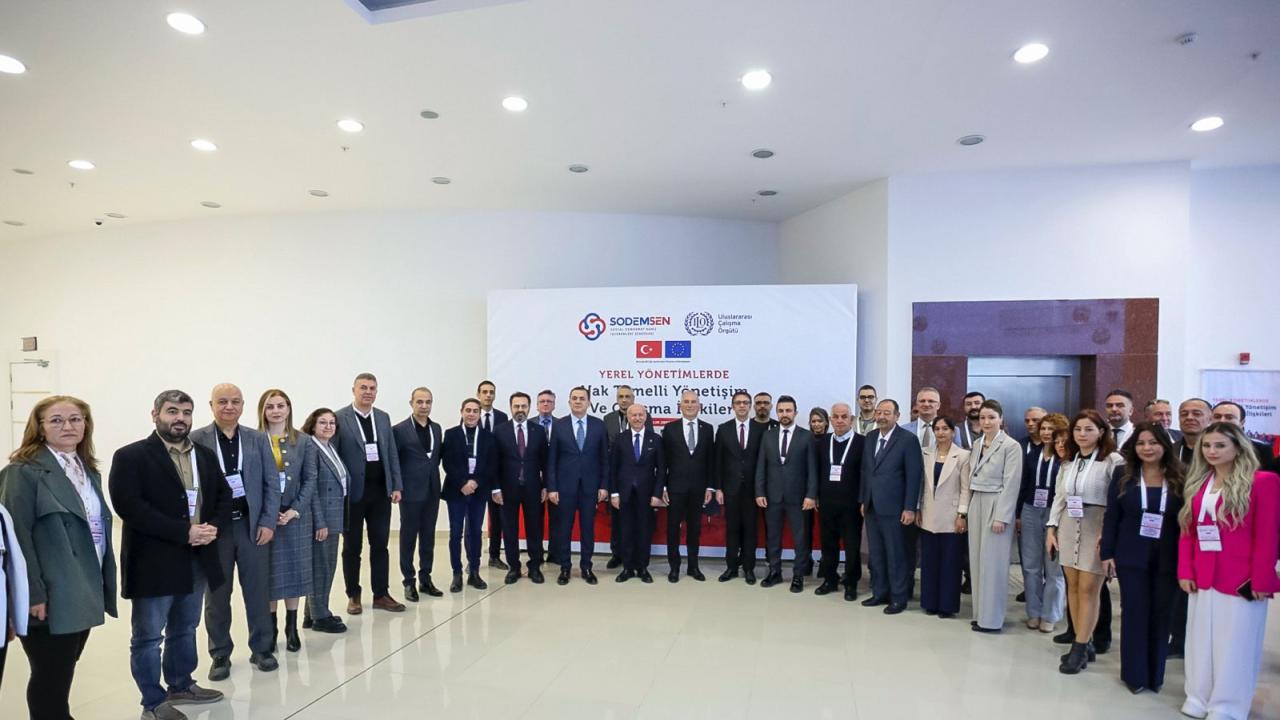 Yenişehir Belediyesi, Yerel Yönetimler Çalıştayı’na ev sahipliği yaptı