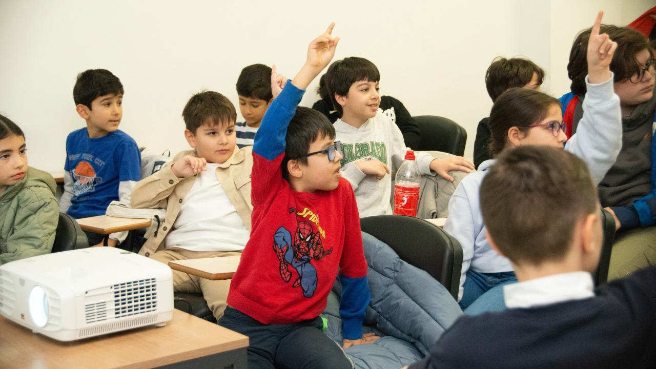 Yenişehir’de Çocuklara Yönelik Yapay Zekâ Eğitimi Gerçekleştirildi