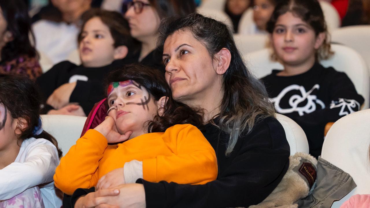 4. Yenişehir Çocuk Oyunları Festivali Yarıyıl Tatiline Renk Kattı