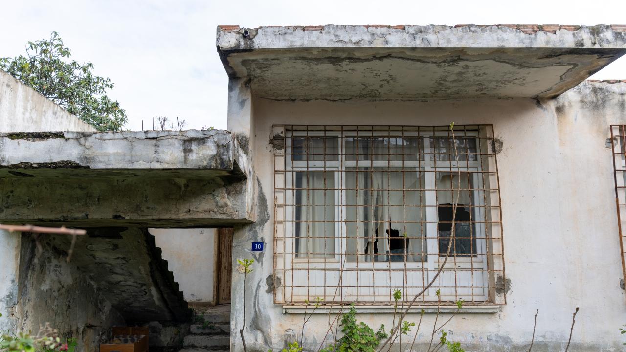 Vatandaş istedi, Yenişehir Belediyesi yıktı