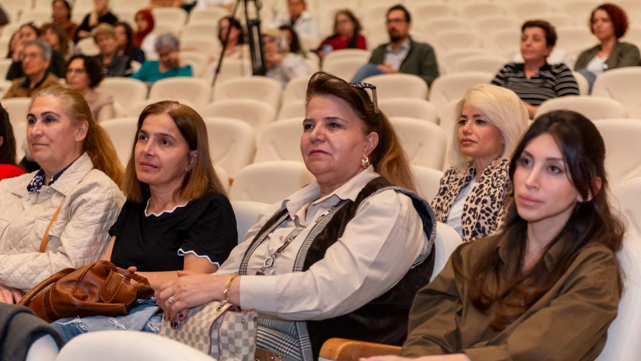 Yenişehir Belediyesi’nden bilinçlendiren buluşma