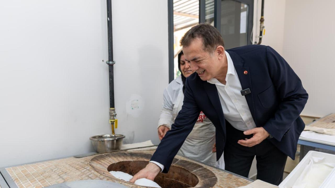 Yenişehir’de aracı yok, alın teri var