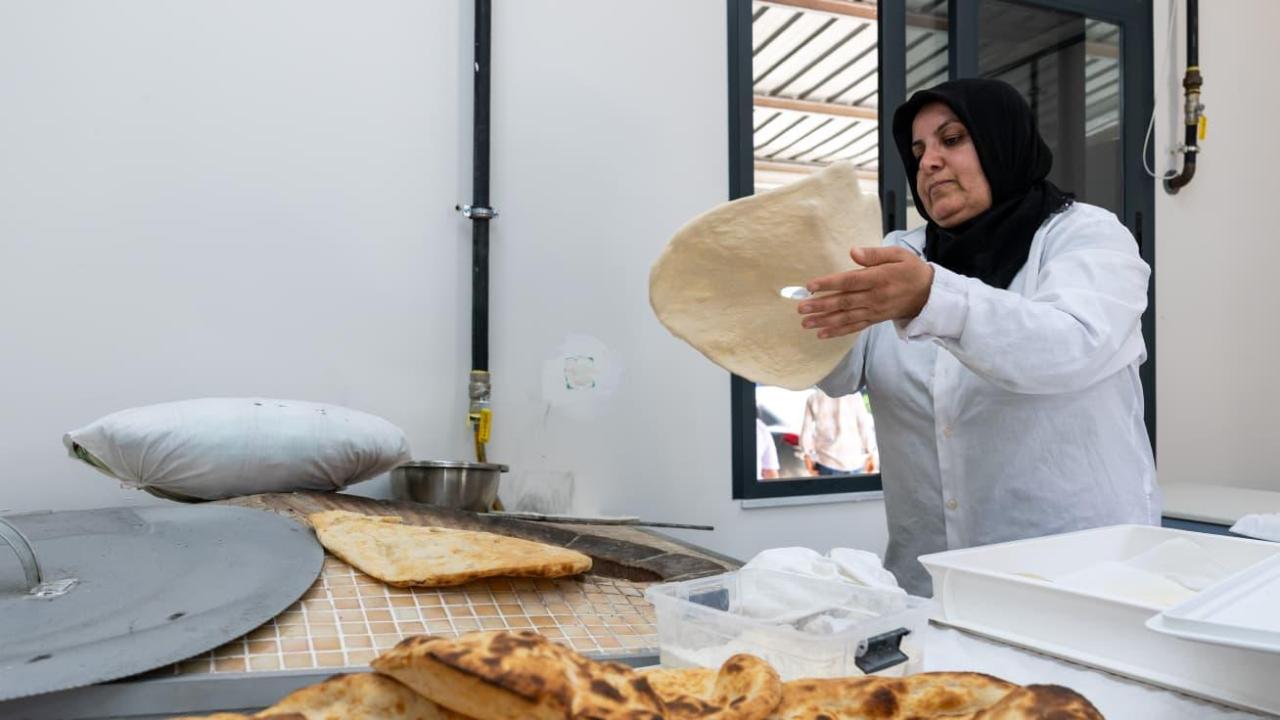 Yenişehir’de aracı yok, alın teri var