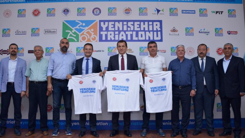 Triatletler Mersin-Yenişehir’de Sahaya İniyor