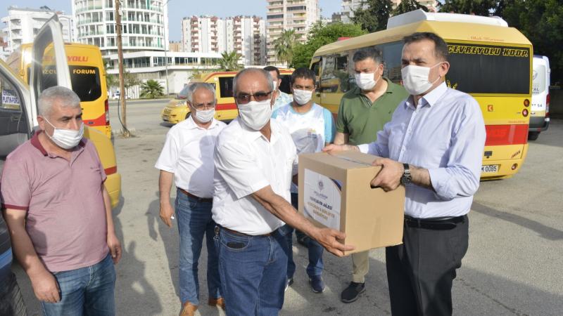Yenişehir Belediyesi gıda yardımlarını sürdürüyor