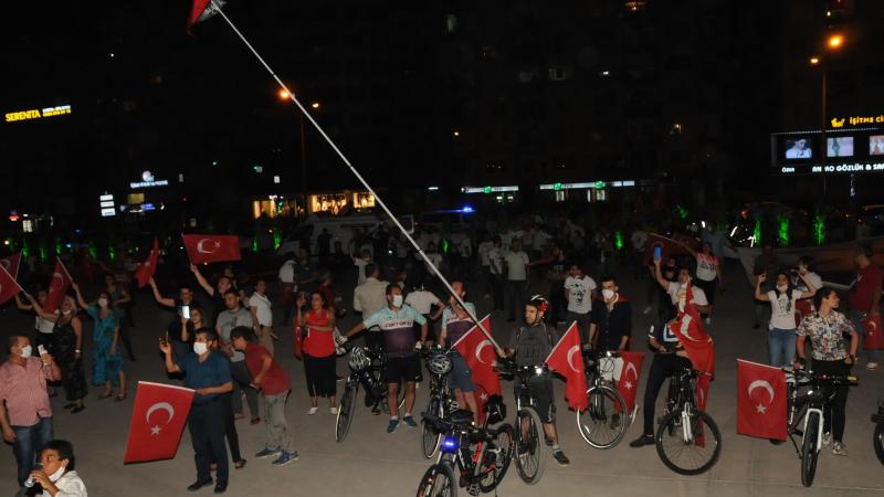 Yenişehir’de muhteşem bayram coşkusu