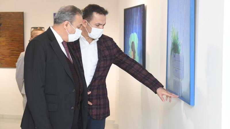 Vali Ali İhsan Su, Ahmet Yeşil sergisini gezdi