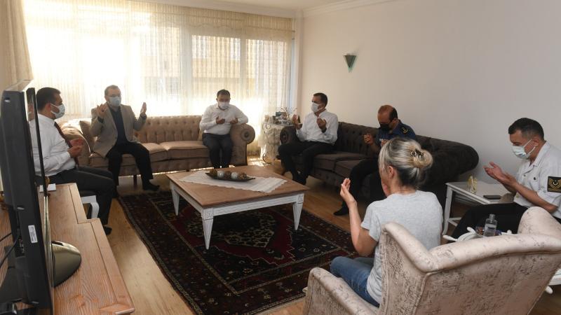 Başkan Özyiğit, şehit ailelerini ziyaret etti