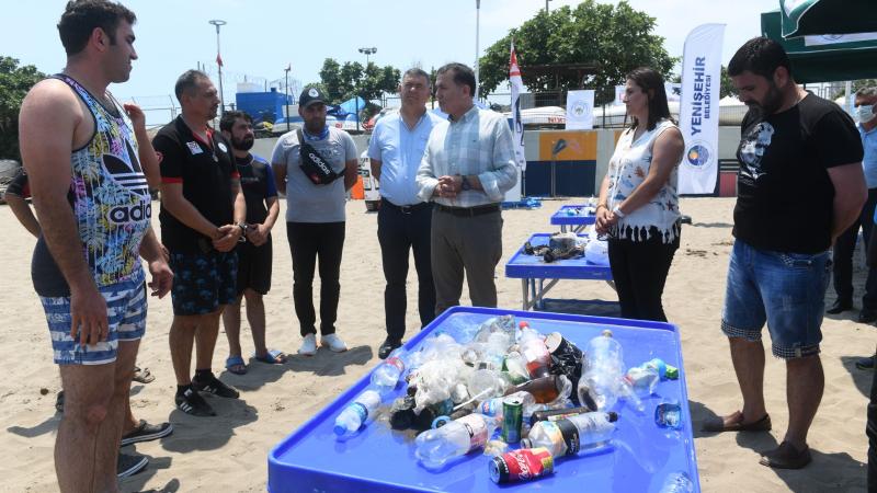 Yenişehir Belediyesinden denizaltı temizliği