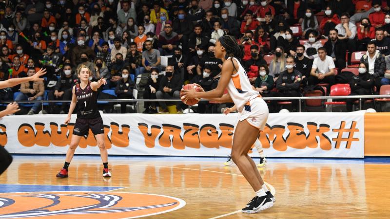 ÇBK Mersin Yenişehir Belediyesi Avrupa’da çeyrek finalde