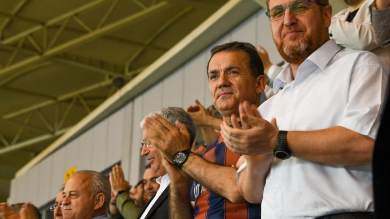 Başkan Özyiğit İçel İdman Yurdu'nu yalnız bırakmadı