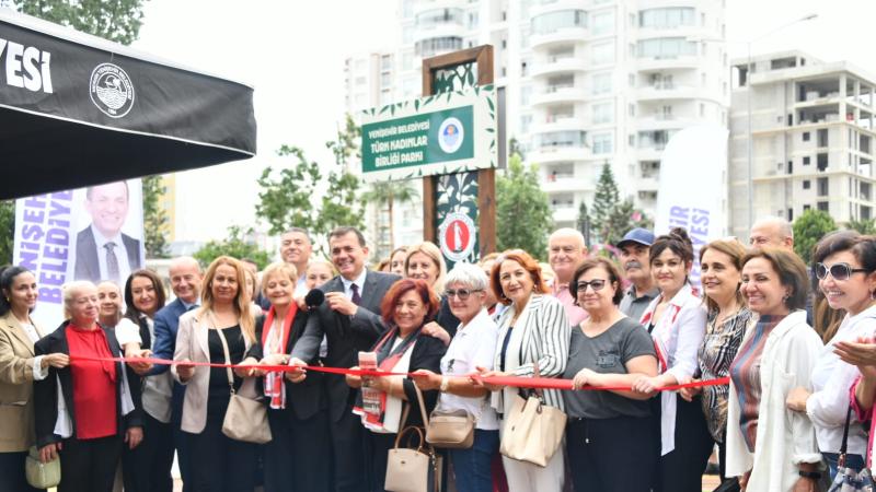 Yenişehir Belediyesi yenilediği parka Türk Kadınlar Birliği adını verdi