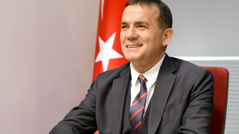 Başkan Abdullah Özyiğit, vatandaşların yeni yılını kutladı