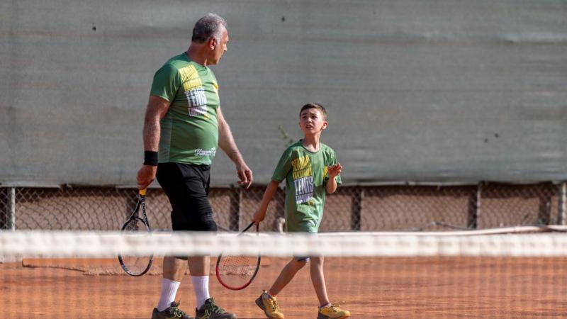 Yenişehir’de kuşaklar kortta buluştu