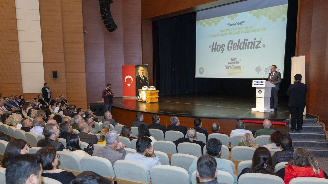 Yenişehir Belediyesi arı merası kuran Türkiye’deki ilk belediye oldu
