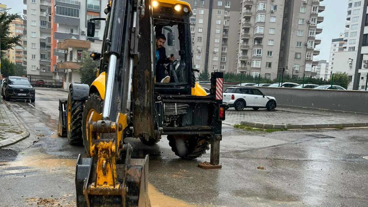 Başkan Özyiğit: "Sahadayız, vatandaşımızın yanındayız!"
