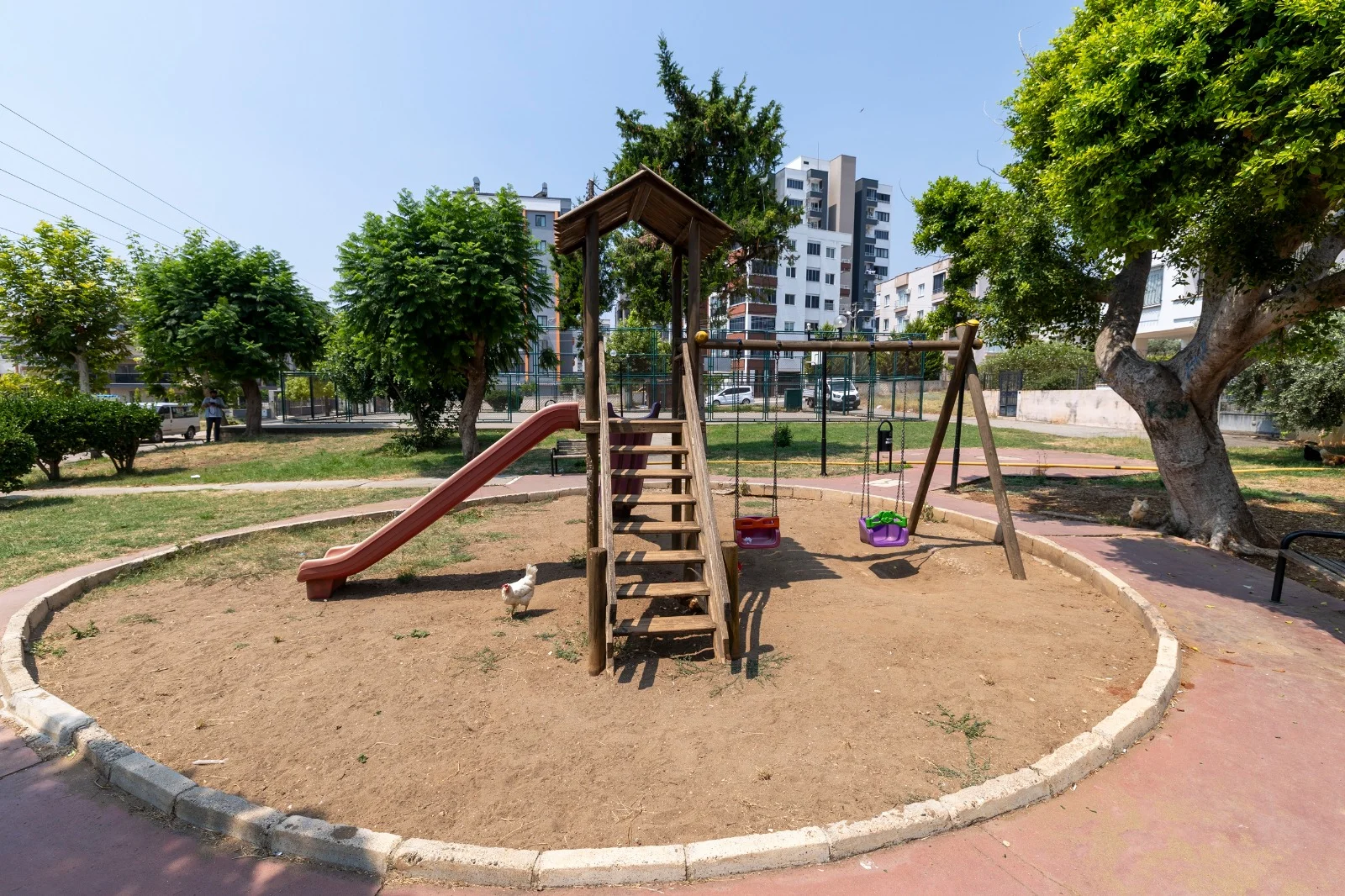 Yenişehir’de parklar yenileniyor
