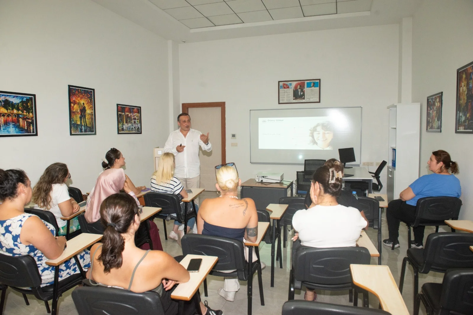 Yenişehir’de aile iletişimini güçlendiren atölyeler