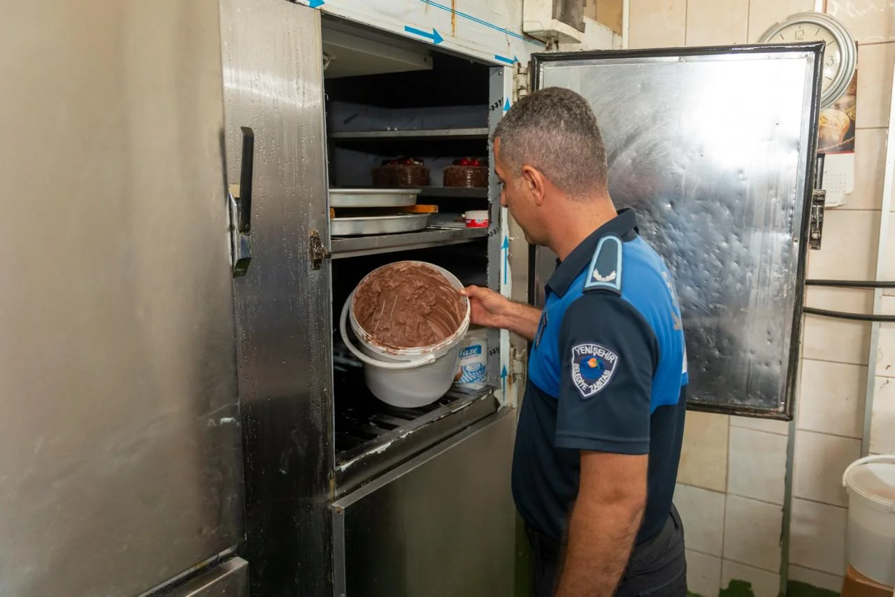 Yenişehir’de pastanelere hijyen markajı